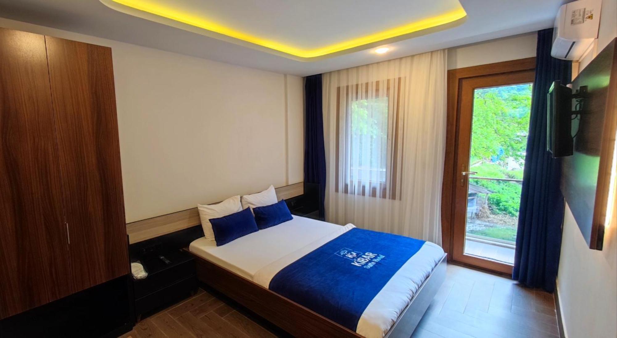 Kibar Suite Hotel อูซุนกอล ภายนอก รูปภาพ