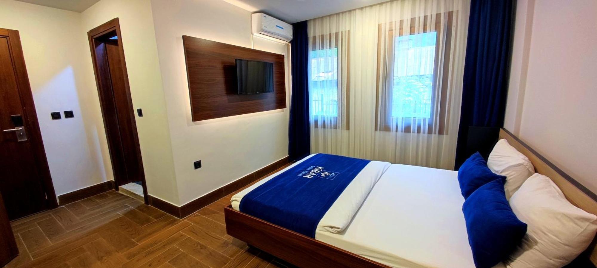 Kibar Suite Hotel อูซุนกอล ภายนอก รูปภาพ